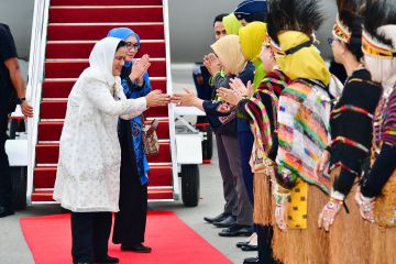 Iriana Jokowi-Wury Ma'ruf Amin tiba di Papua, bersiap hadiri HAN besok