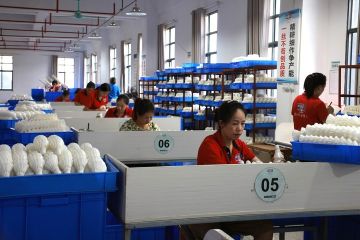 China penuhi kebutuhan pertumbuhan pasar bulu tangkis di Indonesia