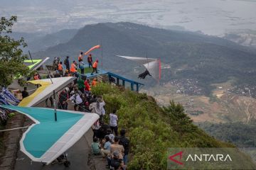 Kejuaraan Internasional Lintas Alam Terbatas Gantole di Gunung Telomoyo,