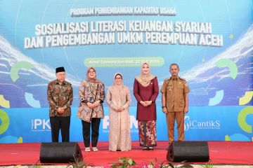 PNM dan OJK gelar literasi keuangan syariah kepada pelaku UMKM di Aceh