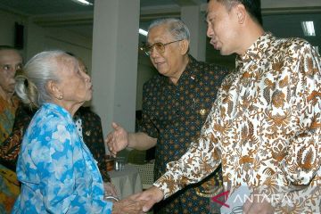 Siapa pendiri Paskibraka dan pengibar pertama bendera merah putih?