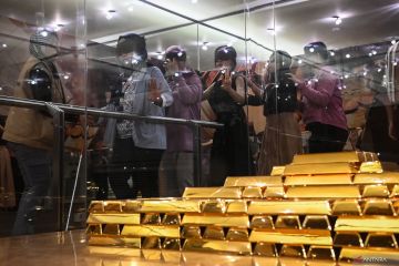 The Blind Adventure at Bank Indonesia Museum