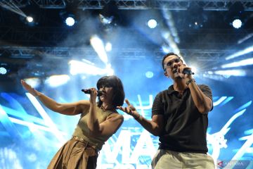 Maliq & D'essentials dan Raisa ramaikan perhelatan TGIF di Nusa Dua