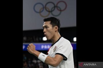 Sempat kalah di gim pertama, Jonatan Christie akhirnya berhasil kalahkan Julien Carraggi