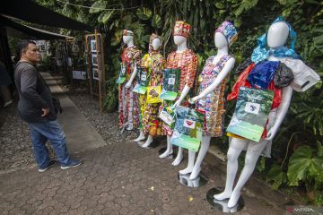 Piknik bebas kemasan plastik sekali pakai