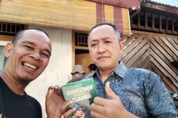 Wartawan Antara Sumbar luncurkan buku di momen hari harimau sedunia