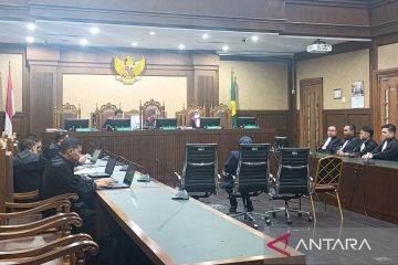 Tiga terdakwa kasus korupsi proyek Tol MBZ divonis 3-4 tahun penjara