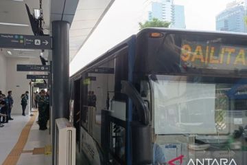 Transjakarta bisa hentikan operasi Mikrotrans yang tak sesuai aturan