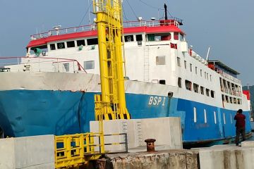 Air merembes masuk, KMP BSP I di Pelabuhan Merak tak beroperasi