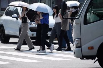 Suhu lebih dari 37 derajat celsius landa beberapa wilayah di Jepang