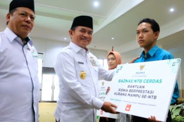 Baznas NTB salurkan zakat pendidikan bagi ribuan siswa dan guru