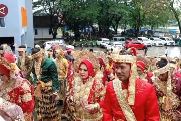 Pemkab Maros fasilitasi nikah massal  45 pasangan pengantin