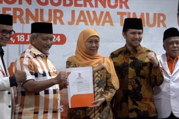 PKS resmi beri mandat Khofifah-Emil maju dalam Pilkada Jawa Timur 2024