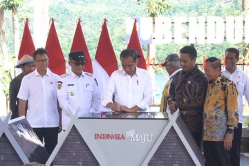 Jokowi resmikan Bendungan Pamukkulu berkapasitas 82 juta meter kubik