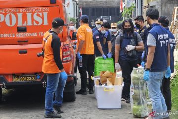 Polisi temukan bahan peledak saat geledah rumah terduga teroris Batu