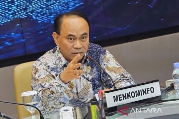 Pemerintah batasi transfer pulsa Rp1 juta sehari tekan transaksi judi