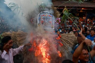 Album Asia: Menengok perayaan Festival Ghantakarna di Nepal