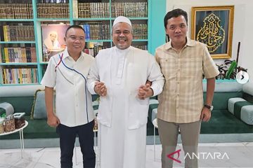 Politik kemarin, Projo dukung Khofifah hingga Gerindra bertemu Rizieq