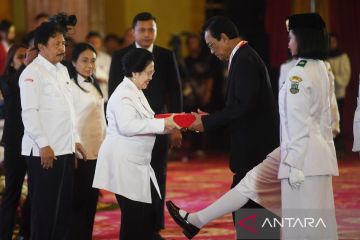 BPIP serahkan duplikat bendera pusaka kepada kepala daerah di seluruh Indonesia