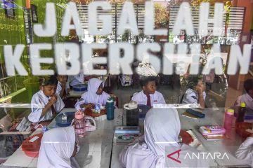 Uji coba pelaksanaan program makan bergizi gratis di SDN 4 Tangerang