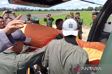 Jenazah pilot Glen dievakuasi ke Timika