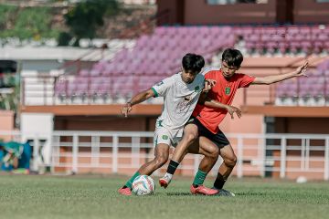 Munster beri kesempatan pemain binaan berlatih di tim utama Persebaya