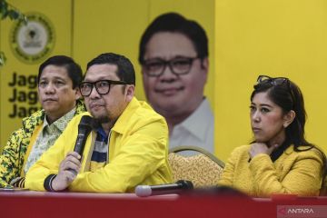 Meutya: Rapat pleno putuskan Plt. Ketum Golkar tidak perlu voting