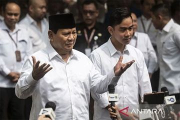 Pelantikan presiden diundur jadi Desember 2024, benarkah?