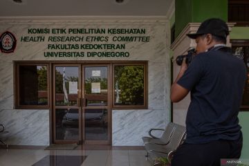 Pakar kritik penangguhan praktik Dekan FK Undip di RSUP dr Kariadi