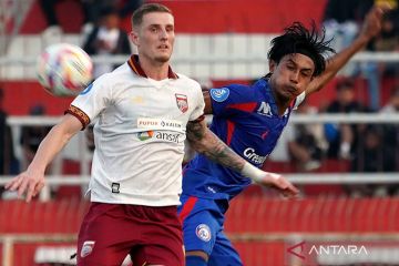 BRI Liga 1 : Arema FC kalah dari Borneo FC dengan skor 0-2