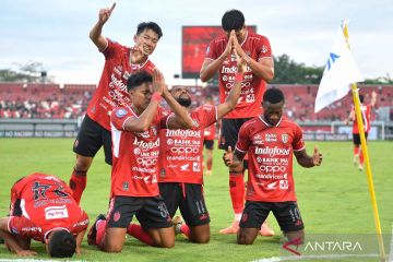 Bali United tekuk Semen Padang 2-0