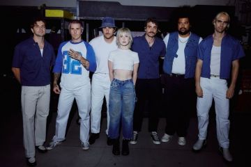 Hayley Williams buka Eras Tour dengan lagu latar film "Twilight"