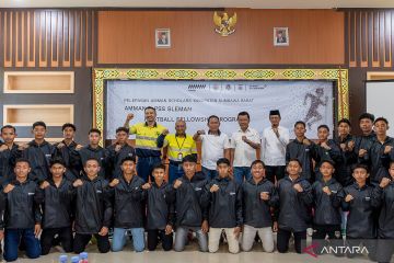 AMMAN kirim 32 anak muda Sumbawa Barat ikut latihan di PSS Sleman