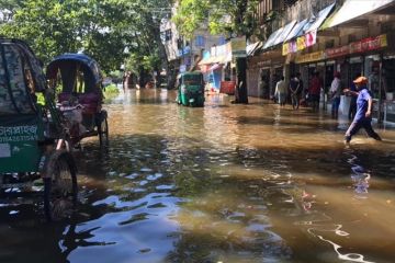 Banjir memburuk di Bangladesh tenggara memutus akses 1,5 juta warga