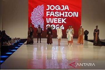 DIY wujudkan Yogyakarta pusat fesyen dunia melalui Jogja Fashion Week