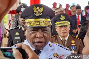 Gubernur ingatkan pemkab di Papua Barat realisasikan dana Pilkada 2024