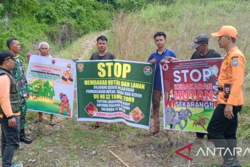 BPBD OKU Selatan pasang spanduk imbauan cegah karhutla