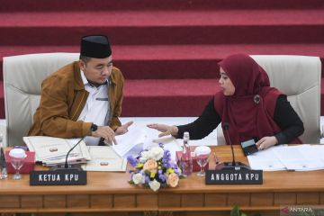 Daftar anggota KPU Pusat 2022-2027 beserta profil singkatnya