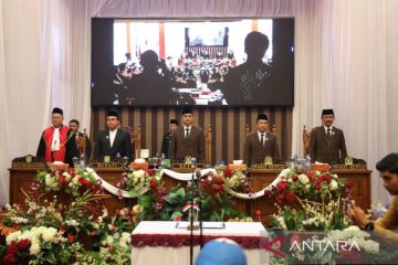 Eksekutif dan legislatif gelar rapat paripurna pelantikan anggota dewan