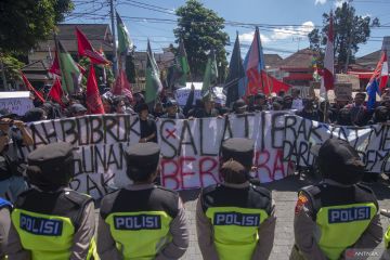 Anak-anak yang ikut demo UU Pilkada dipastikan kembali ke keluarga