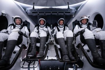 SpaceX bakal luncurkan misi baru untuk spacewalk komersial pertama