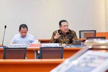 Bamsoet nilai perlu adanya pembaruan perundangan terkait senjata api