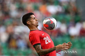 Joao Cancelo merapat ke Al Hilal