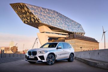 BMW berencana meluncurkan mobil bertenaga hidrogen pada 2028