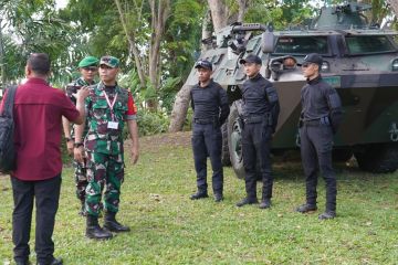 TNI terjunkan ranpur dan rantis jaga objek vital KTT IAF di Bali