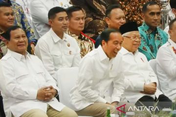 Jokowi senang dan gembira hadir perdana pada acara internal Gerindra