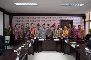 Bank Jatim-Petrokimia Gresik bersinergi bangun pabrik pupuk Phonska V