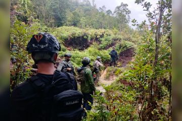 Satgas ungkap identitas lima KKB pelaku pembunuhan pilot asing