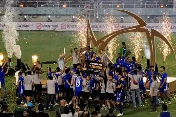 Arema FC juara Piala Presiden 2024 usai menang adu pinalti