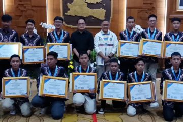 Jatim juara umum lomba kompetensi siswa SMK